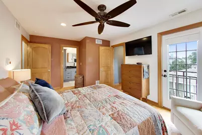 4831 W Winnemac Avenue, Chicago, IL 60630 - Photo 17