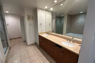 130 N Garland Ct, Chicago, IL 60602 - Photo 17