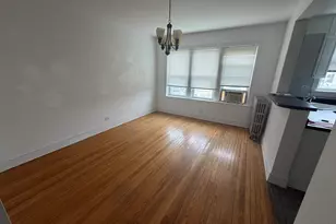 3135 W Leland Ave, Chicago, IL 60625 - Photo 3