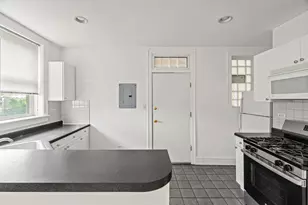 3135 W Leland Ave, Chicago, IL 60625 - Photo 17