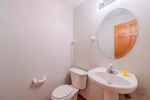 604 Blackstone Ct, Aurora, IL 60504 - Photo 9