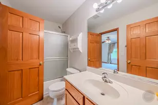604 Blackstone Ct, Aurora, IL 60504 - Photo 13