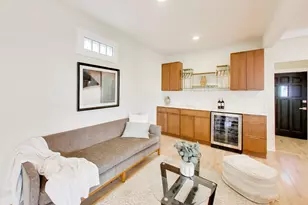 6730 W Dakin St, Chicago, IL 60634 - Photo 9