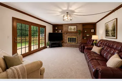 1648 Brentford Drive, Naperville, IL 60563 - Photo 7