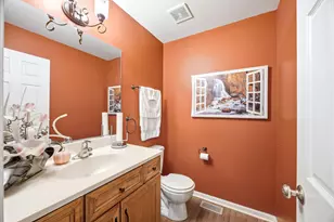 1447 Mackenzie Ln, Elgin, IL 60120 - Photo 13
