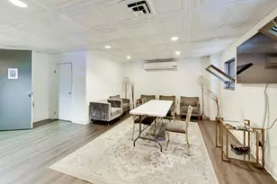 253 E Delaware Pl, Chicago, IL 60611 - Photo 25