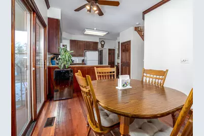 1351 Callen Lane, Des Plaines, IL 60016 - Photo 9