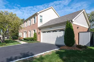 1351 Callen Ln, Des Plaines, IL 60016 - Photo 5