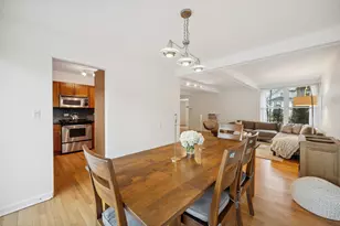 611 Roger Ave, Kenilworth, IL 60043 - Photo 5