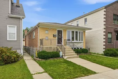 3349 N Osage Avenue, Chicago, IL 60634 - Photo 1