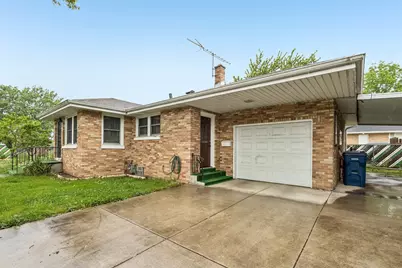 1120 11th Street, North Chicago, IL 60064 - Photo 1