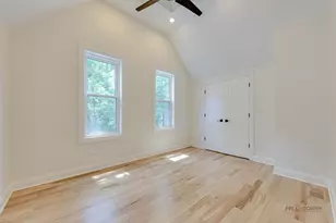 1826 W Farragut Ave, Chicago, IL 60640 - Photo 21