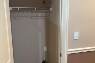1367 E 64th St, Chicago, IL 60637 - Photo 17