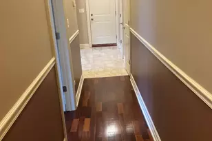 1367 E 64th St, Chicago, IL 60637 - Photo 5