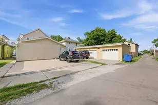 613 Webster St, Ottawa, IL 61350 - Photo 25