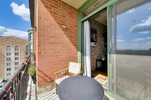 1 S Highland Ave, Arlington Heights, IL 60005 - Photo 9