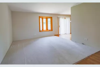 1000 Hunter Street, Lombard, IL 60148 - Photo 11