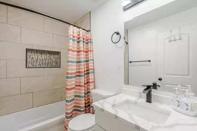 704 S Fell Avenue, Normal, IL 61761 - Photo 21