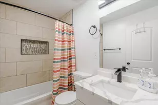 704 S Fell Ave, Normal, IL 61761 - Photo 21