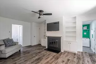 704 S Fell Ave, Normal, IL 61761 - Photo 17