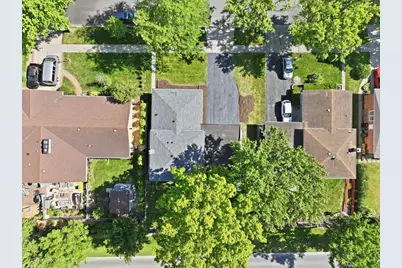 188 W Kathleen Drive, Park Ridge, IL 60068 - Photo 9