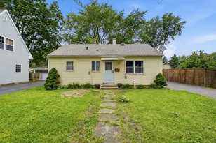 225 Park Dr, Joliet, IL 60436 - Photo 1