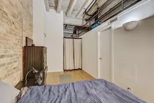 2525 N Sheffield Ave, Chicago, IL 60614 - Photo 19