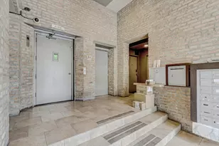 2525 N Sheffield Ave, Chicago, IL 60614 - Photo 3