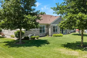 4037 Candlewood Ln, Naperville, IL 60564 - Photo 29