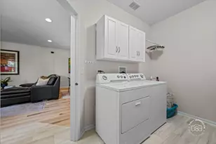 4037 Candlewood Ln, Naperville, IL 60564 - Photo 27