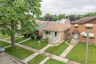 2359 Burr Oak Ave, North Riverside, IL 60546 - Photo 1