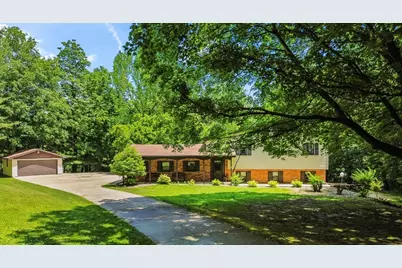1368 E 16th Road, Streator, IL 61364 - Photo 5