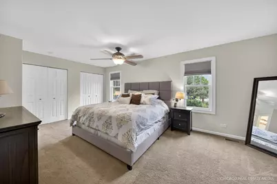 1125 Dovercliff Way, Crystal Lake, IL 60014 - Photo 17