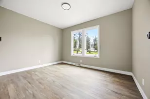 8320 Phyllis Rd, Rockford, IL 61108 - Photo 11