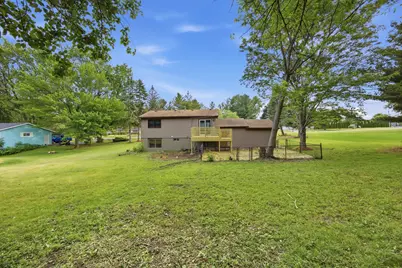 8320 Phyllis Road, Rockford, IL 61108 - Photo 19