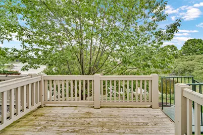439 Bay Tree Circle, Vernon Hills, IL 60061 - Photo 33