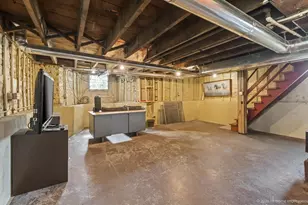 10358 S Torrence Ave, Chicago, IL 60617 - Photo 21