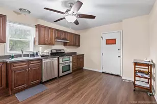 10358 S Torrence Ave, Chicago, IL 60617 - Photo 7