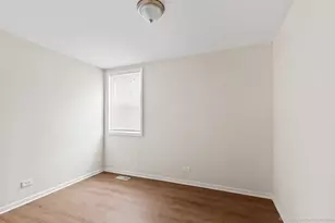 10358 S Torrence Ave, Chicago, IL 60617 - Photo 19