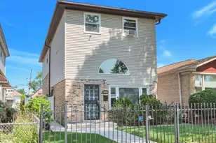 9941 S Aberdeen St, Chicago, IL 60643 - Photo 1