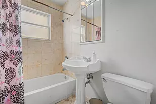 2111 N 75th Ave, Elmwood Park, IL 60707 - Photo 7
