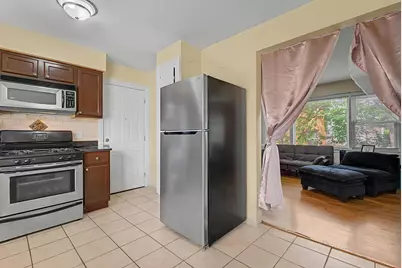 2111 N 75th Avenue #1E, Elmwood Park, IL 60707 - Photo 5