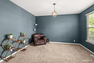 1315 Slater St, Sugar Grove, IL 60554 - Photo 7