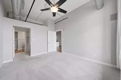 811 W 15th Place #807, Chicago, IL 60608 - Photo 11