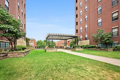 811 W 15th Place #807, Chicago, IL 60608 - Photo 35
