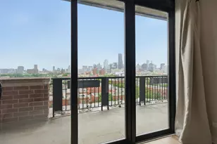 811 W 15th Pl, Chicago, IL 60608 - Photo 27