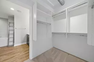 811 W 15th Pl, Chicago, IL 60608 - Photo 9