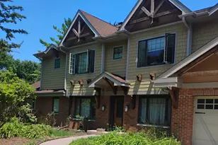 827 S Arlington Heights Rd, Arlington Heights, IL 60005 - Photo 1