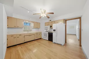 2912 Old Glenview Rd, Wilmette, IL 60091 - Photo 11