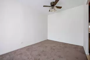 840 Wellington Ave, Elk Grove Village, IL 60007 - Photo 5